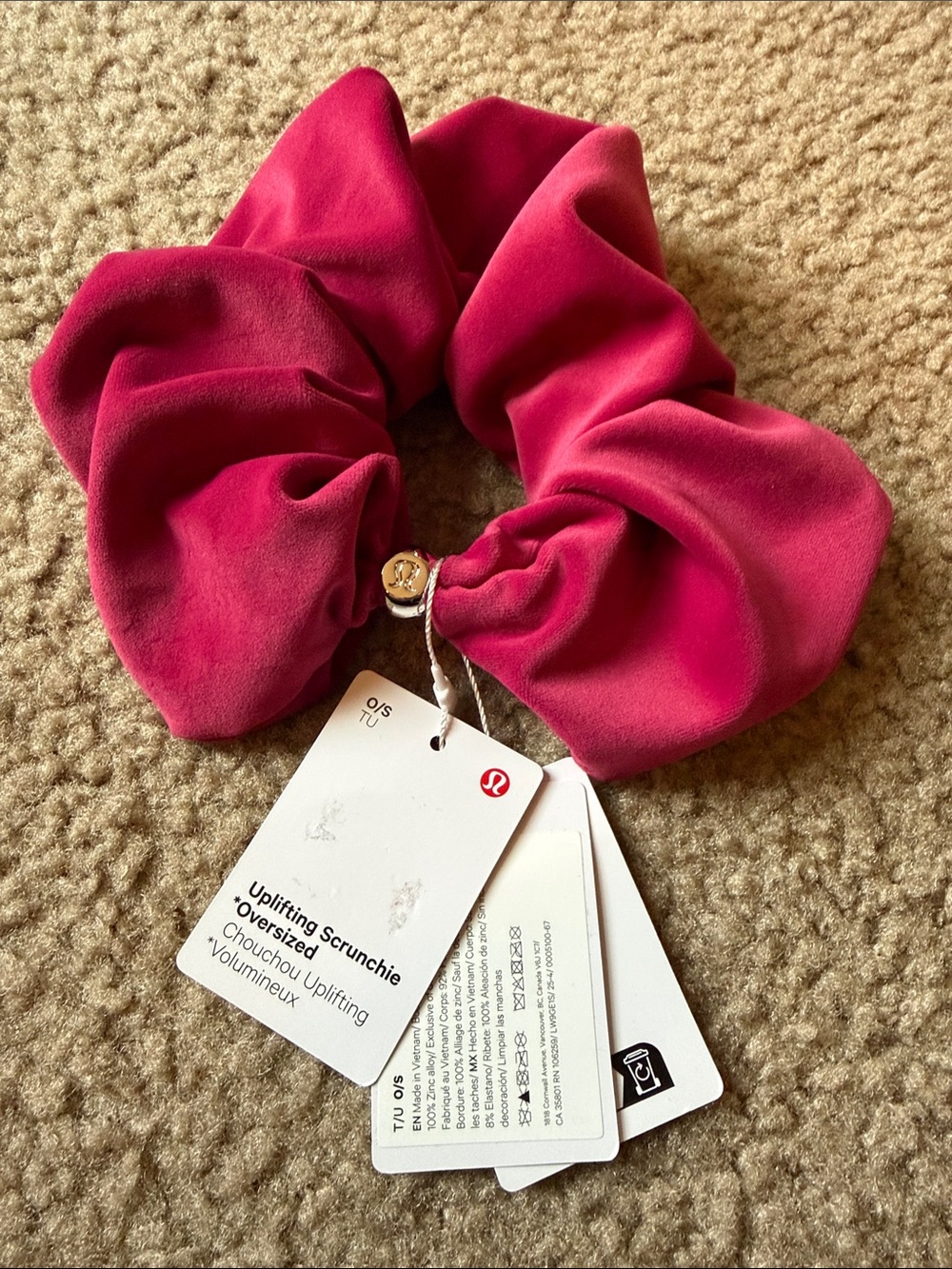 Lululemon Oversized Scrunchie - Bright Pink